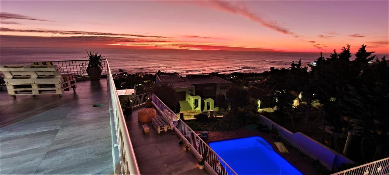 African Vibes Camps Bay Cidade Do Cabo Exterior foto