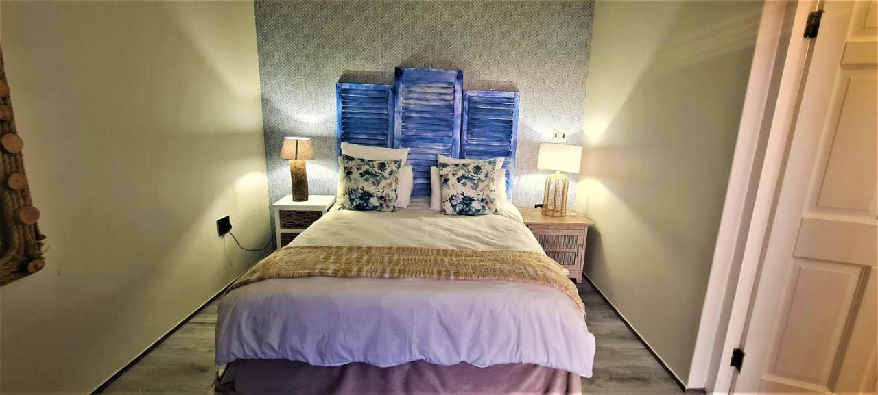 African Vibes Camps Bay Cidade Do Cabo Exterior foto