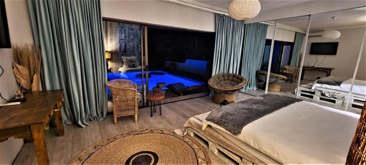 African Vibes Camps Bay Cidade Do Cabo Exterior foto